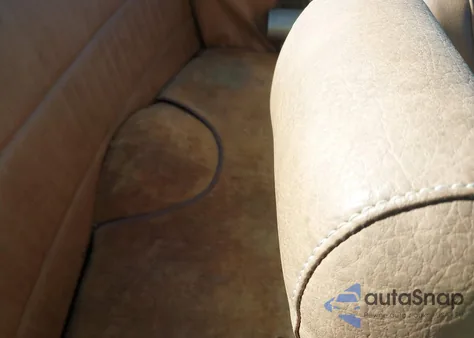 1976 Triumph Tr6 из США, поврежденный, VIN CF544584U